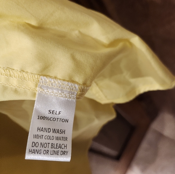 Yellow Oversized Blouse - Picture 3 of 4